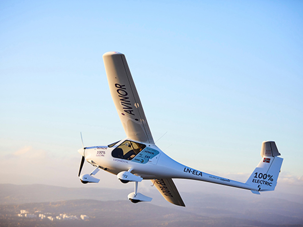 Elflyet til Avinor i luften